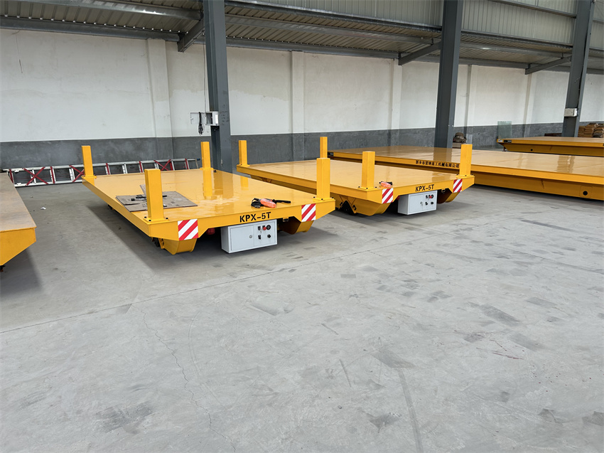 蓄电池供电轨道平车：工业运输升级的核心选择