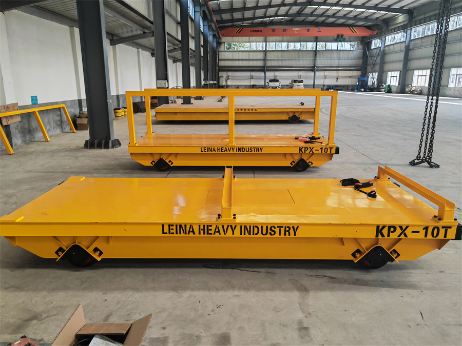 蓄电池新能源载重10吨轨道车11