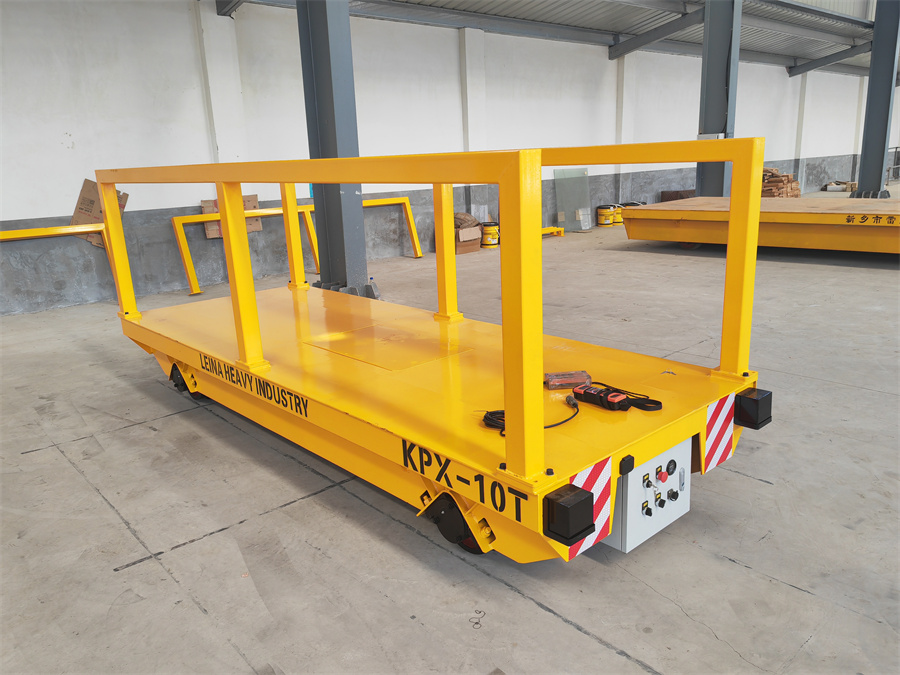 蓄电池新能源载重10吨轨道车02